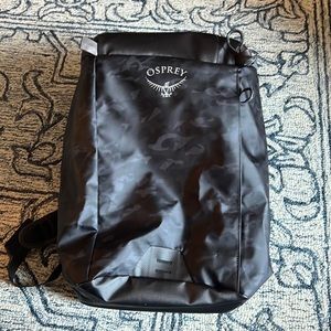 TRANSPORTER LARGE ZIP TOP  Osprey Backpack